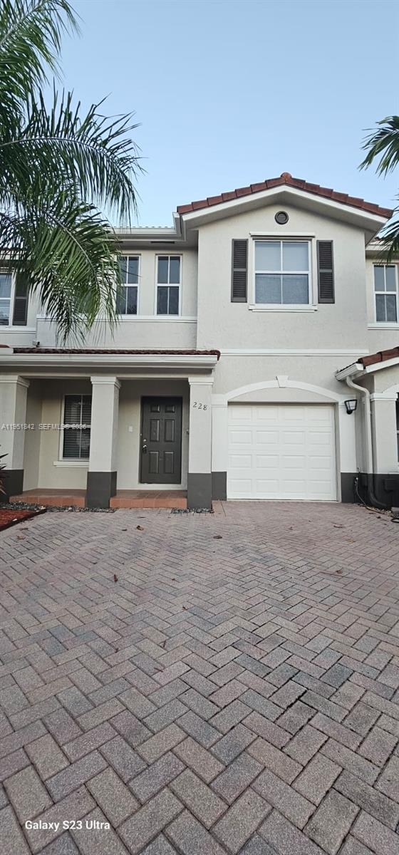 228 Riverwalk Cir, Sunrise FL 33326