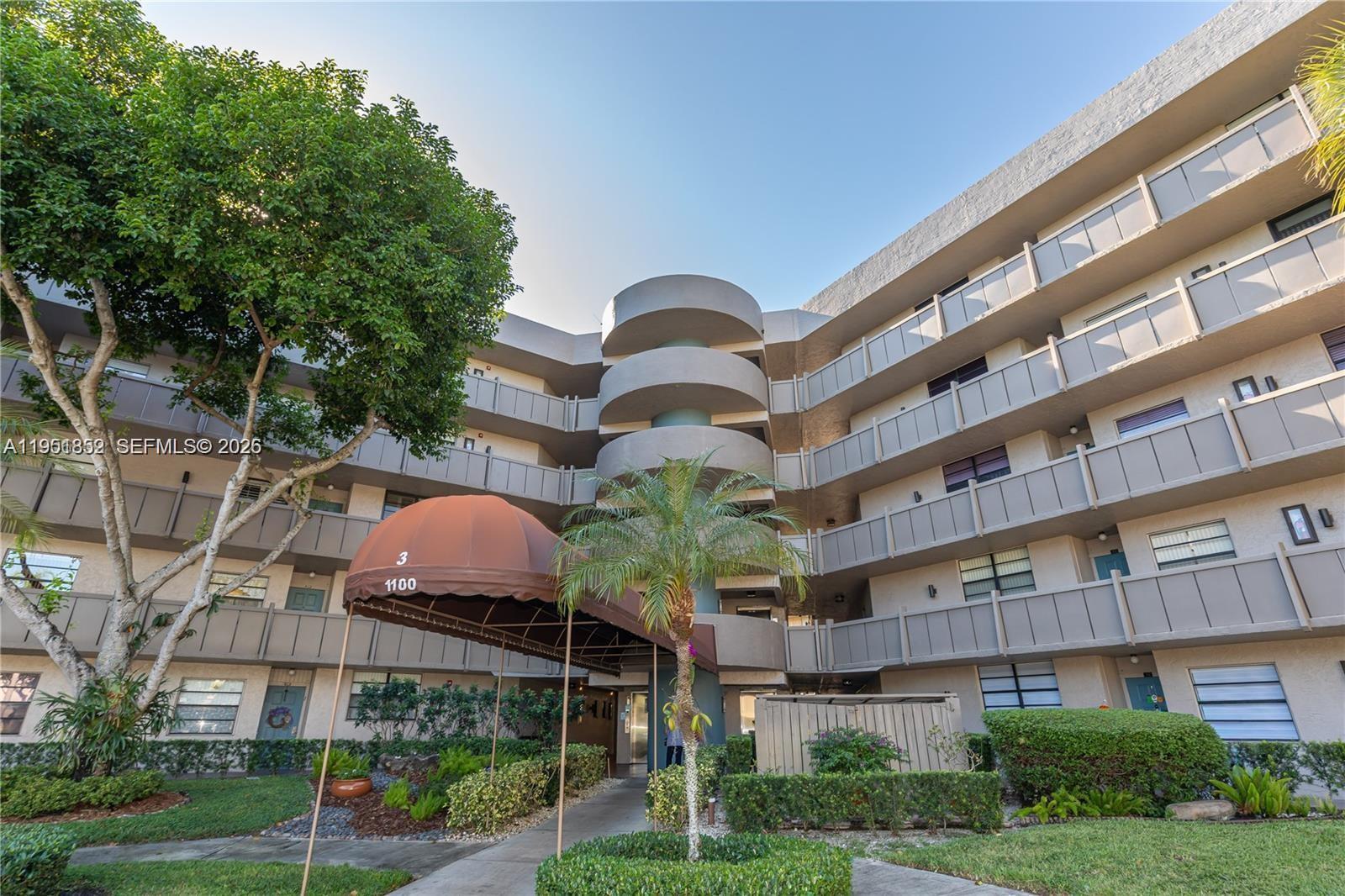 1100 Colony Point Cir # 518, Pembroke Pines FL 33026