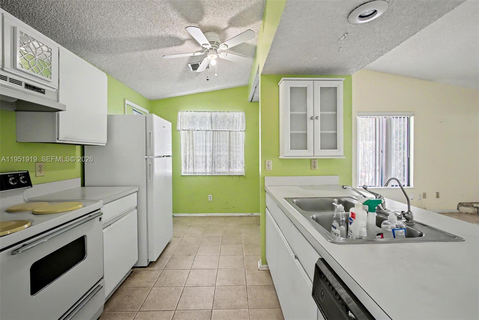 7181 EAGLES PERCH DR, Jacksonville FL 32244 photo 5