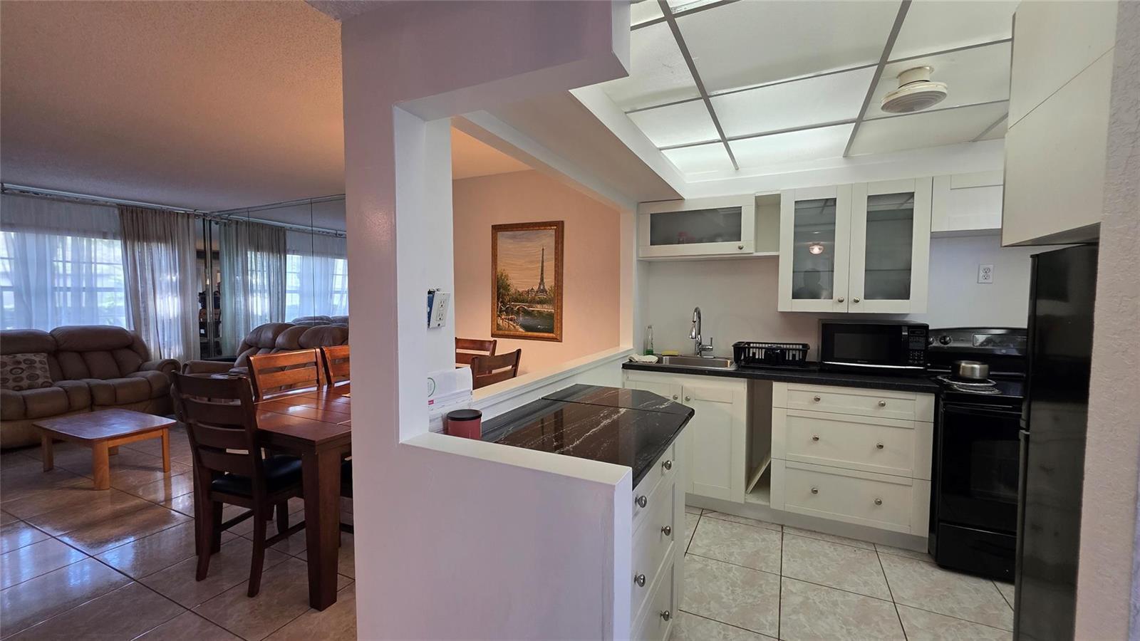 5111 W Oakland Park Boulevard # 104, Lauderdale Lakes FL 33313 photo 3