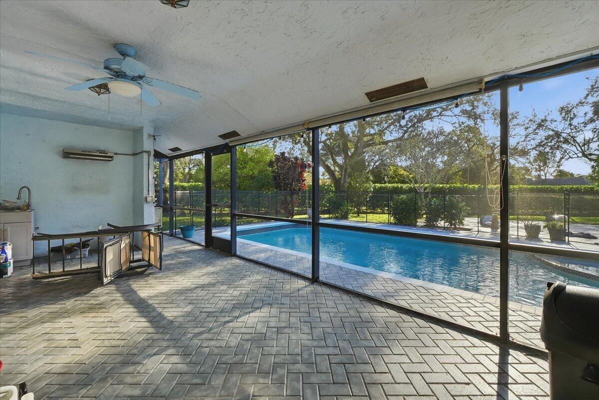 8870 NW 49th Drive, Coral Springs FL 33067 photo 4