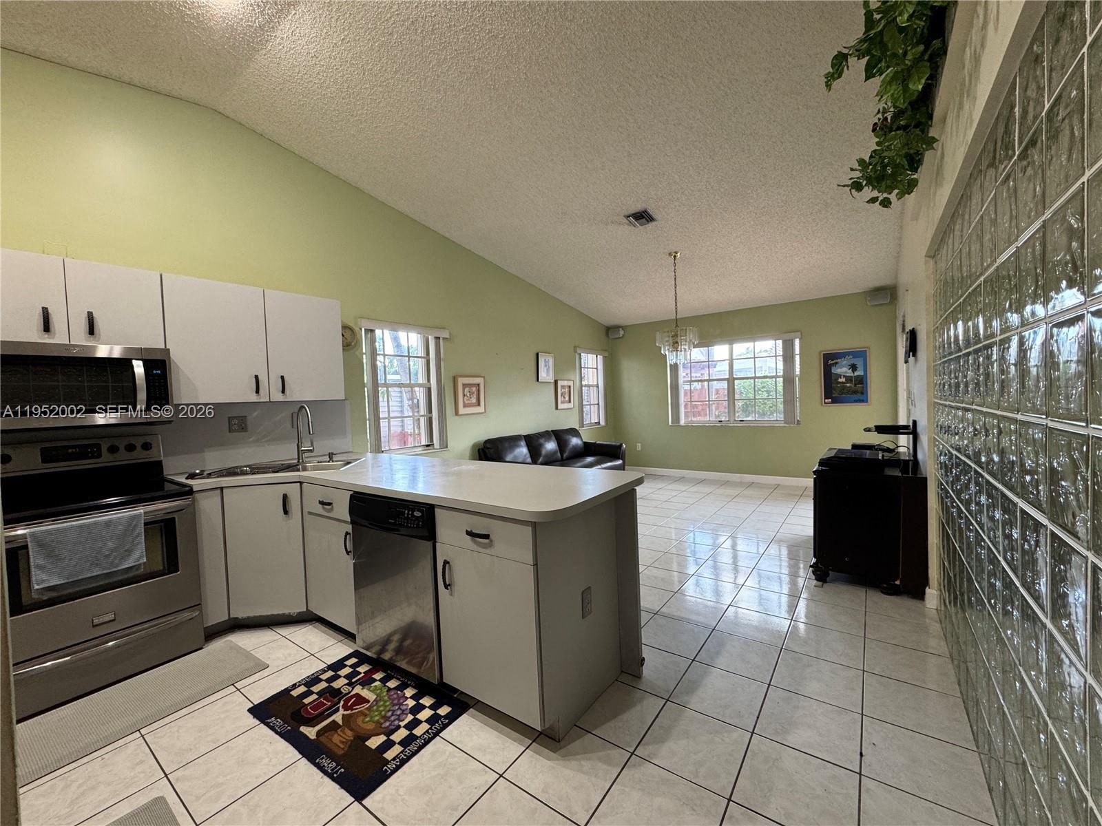 14241 SW 36th St, Miami FL 33175 photo 3