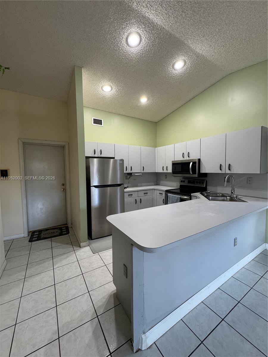 14241 SW 36th St, Miami FL 33175 photo 4