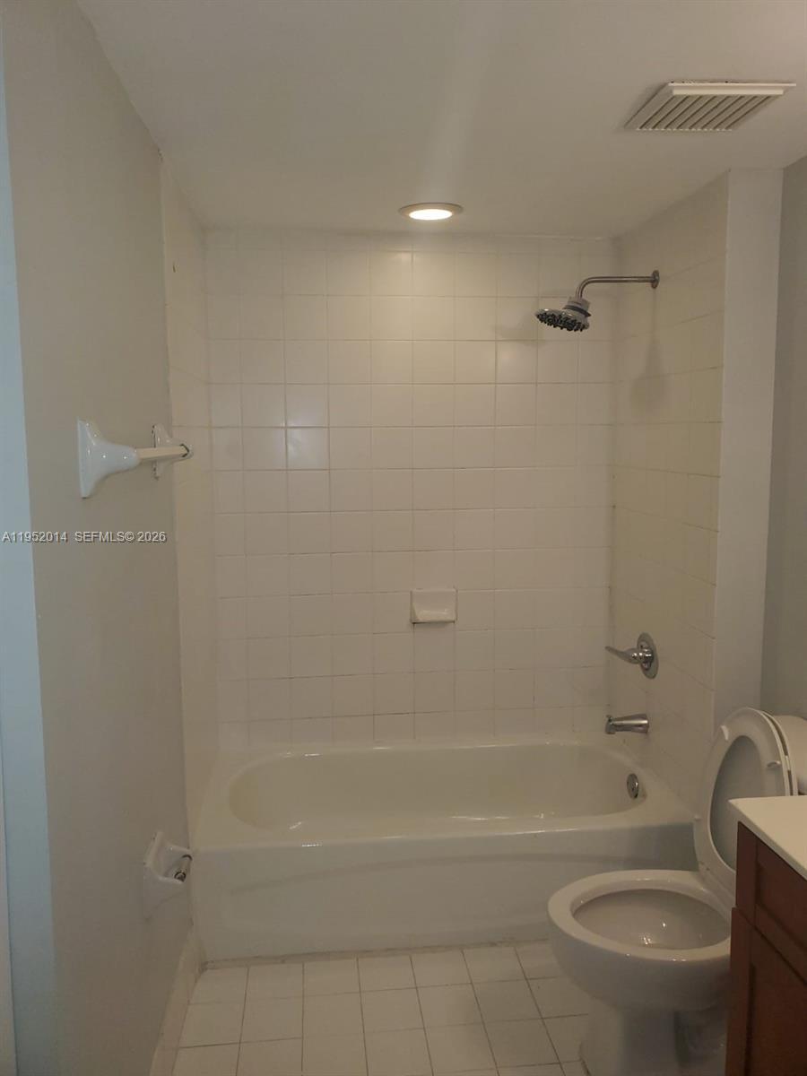 36 NW 6th Ave # 603, Miami FL 33128 photo 4