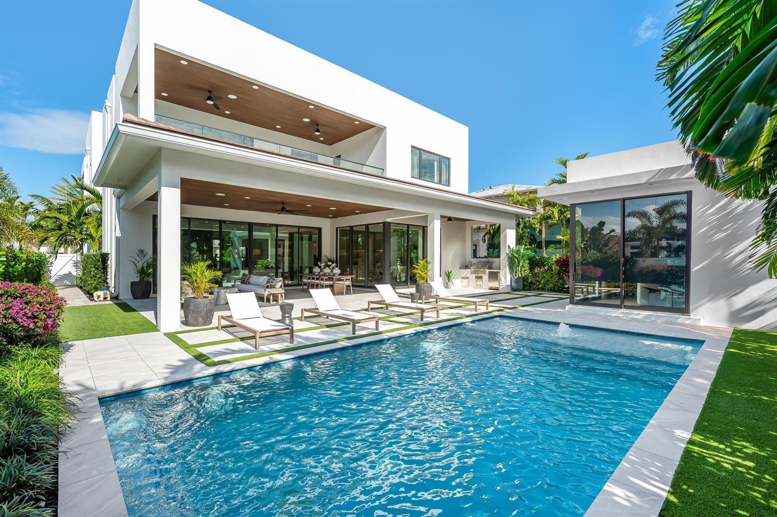 400 NE 4th Street, Boca Raton FL 33432