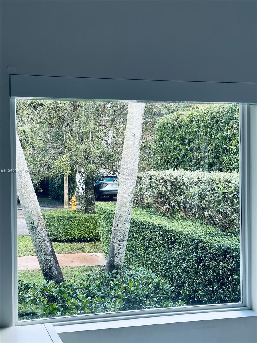 1430 N Baracoa Ave, Coral Gables FL 33146 photo 4