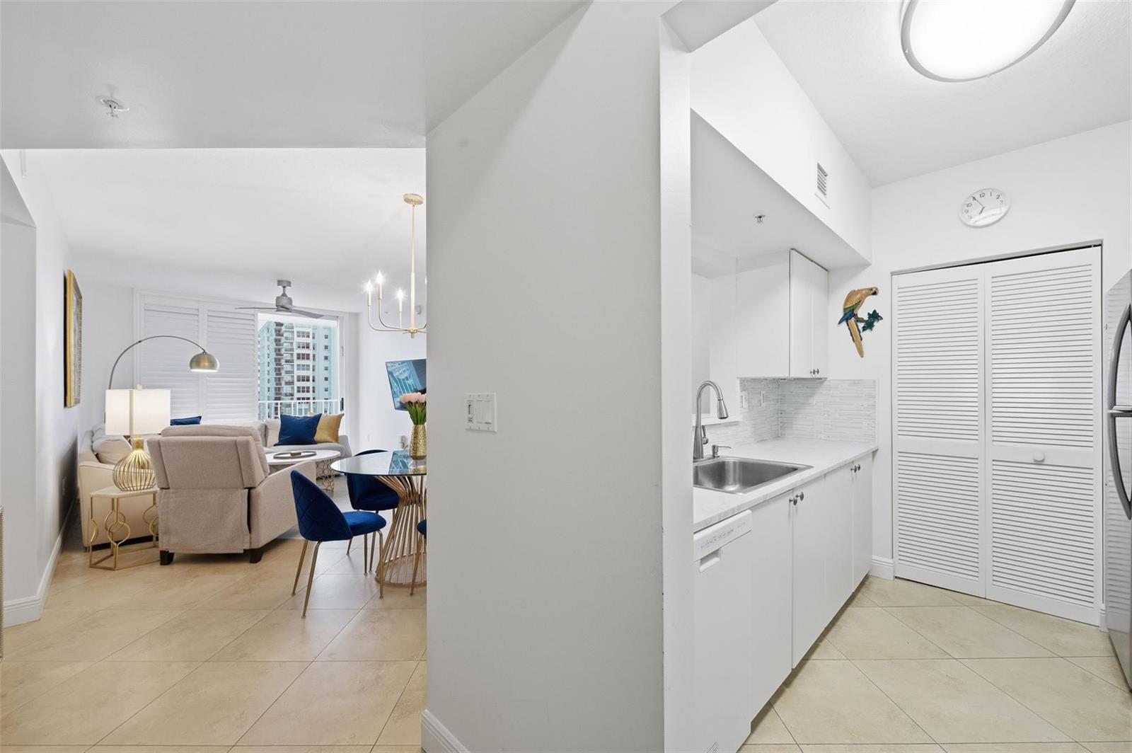 3020 NE 32nd Avenue # 1103, Fort Lauderdale FL 33308 photo 2
