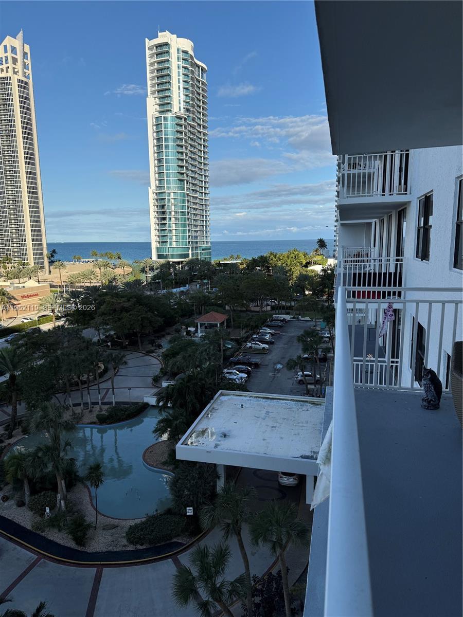 210 174th St # 911, Sunny Isles Beach FL 33160