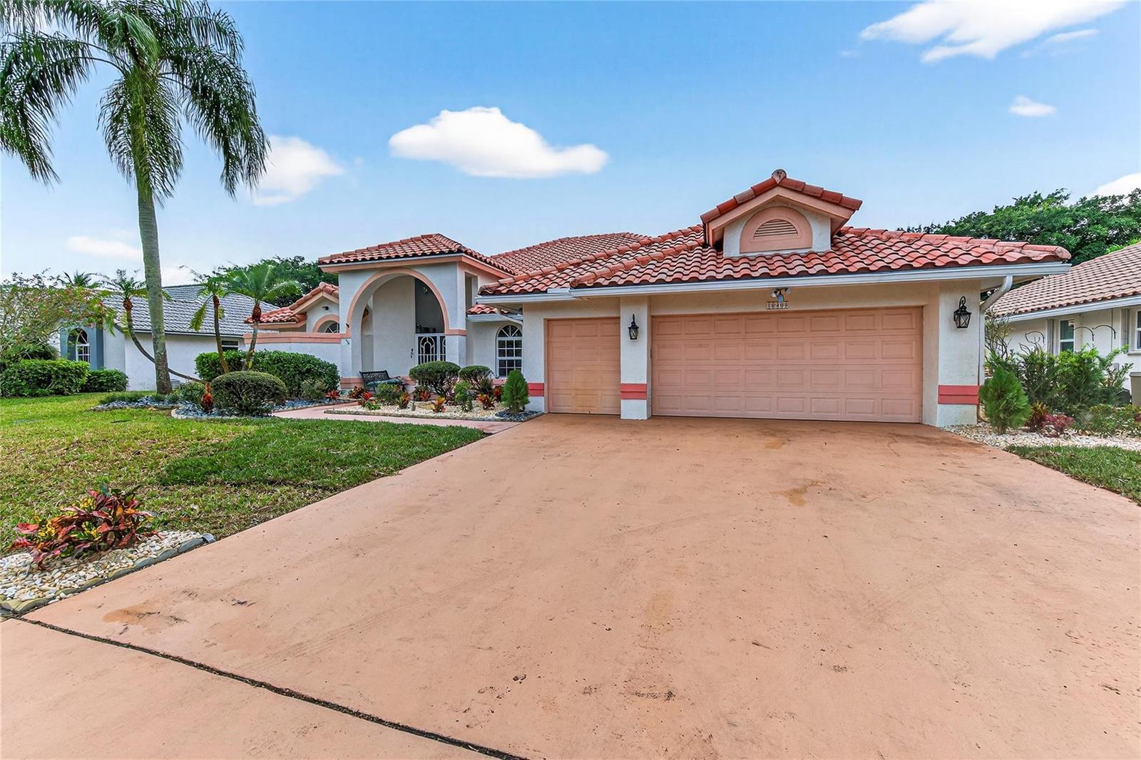 10405 Canoe Brook Circle, Boca Raton FL 33498 photo 3