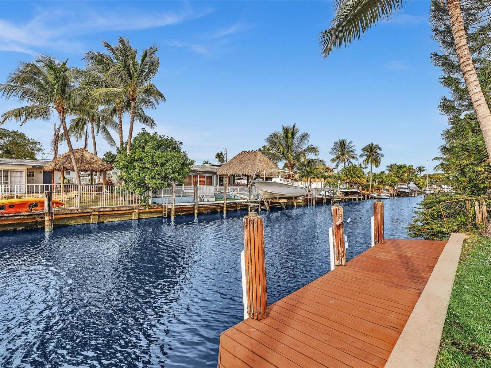 2507 Okeechobee Lane, Fort Lauderdale FL 33312 photo 2