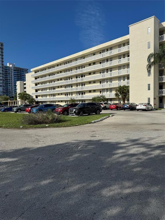 2859 Leonard Drive # G414, Aventura FL 33160 photo 2