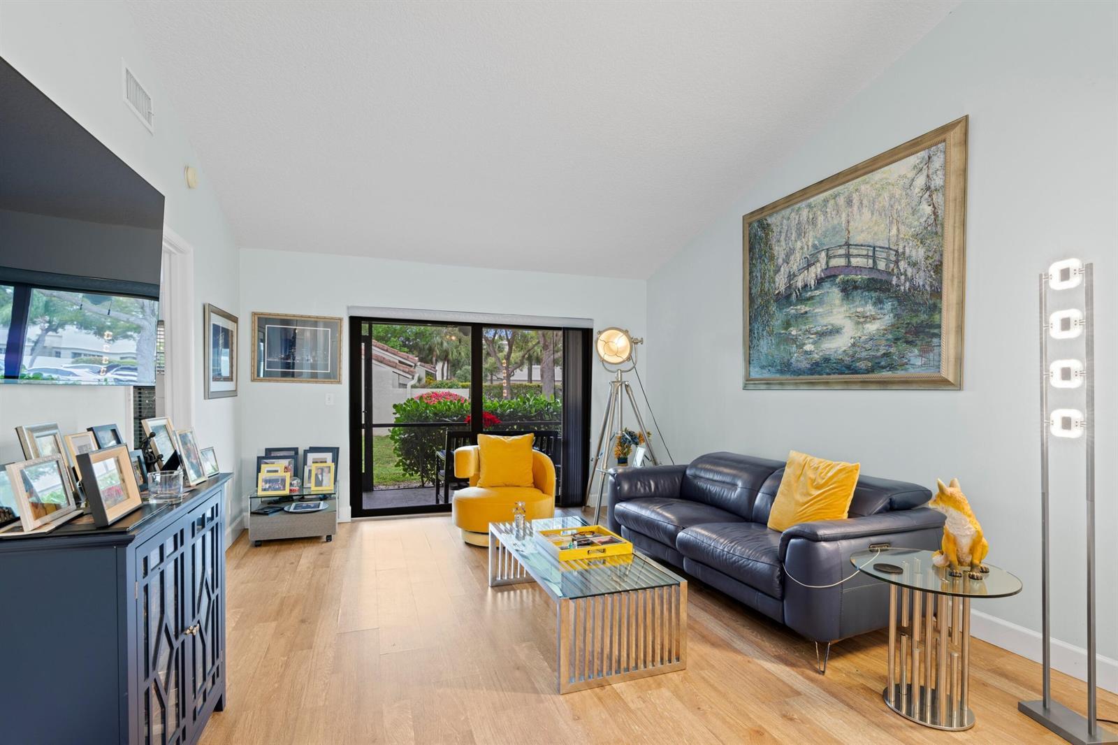 490 Hardwood Place, Boca Raton FL 33431 photo 4