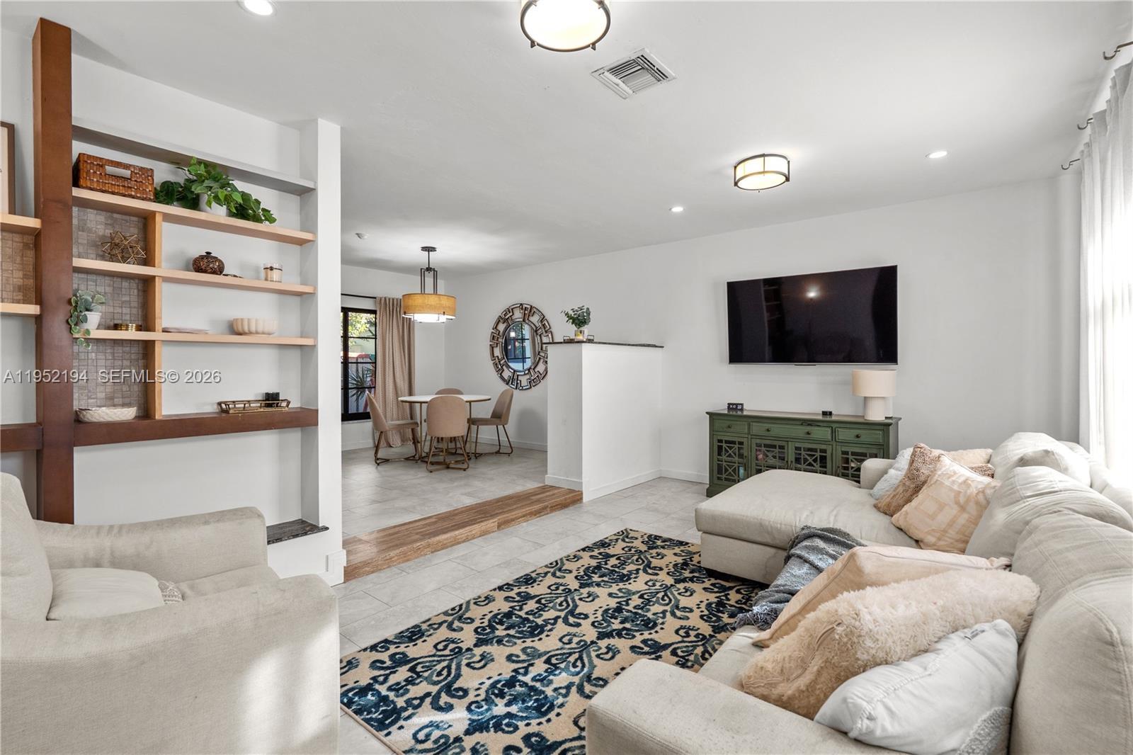 1561 Bird Rd, Coral Gables FL 33146 photo 4
