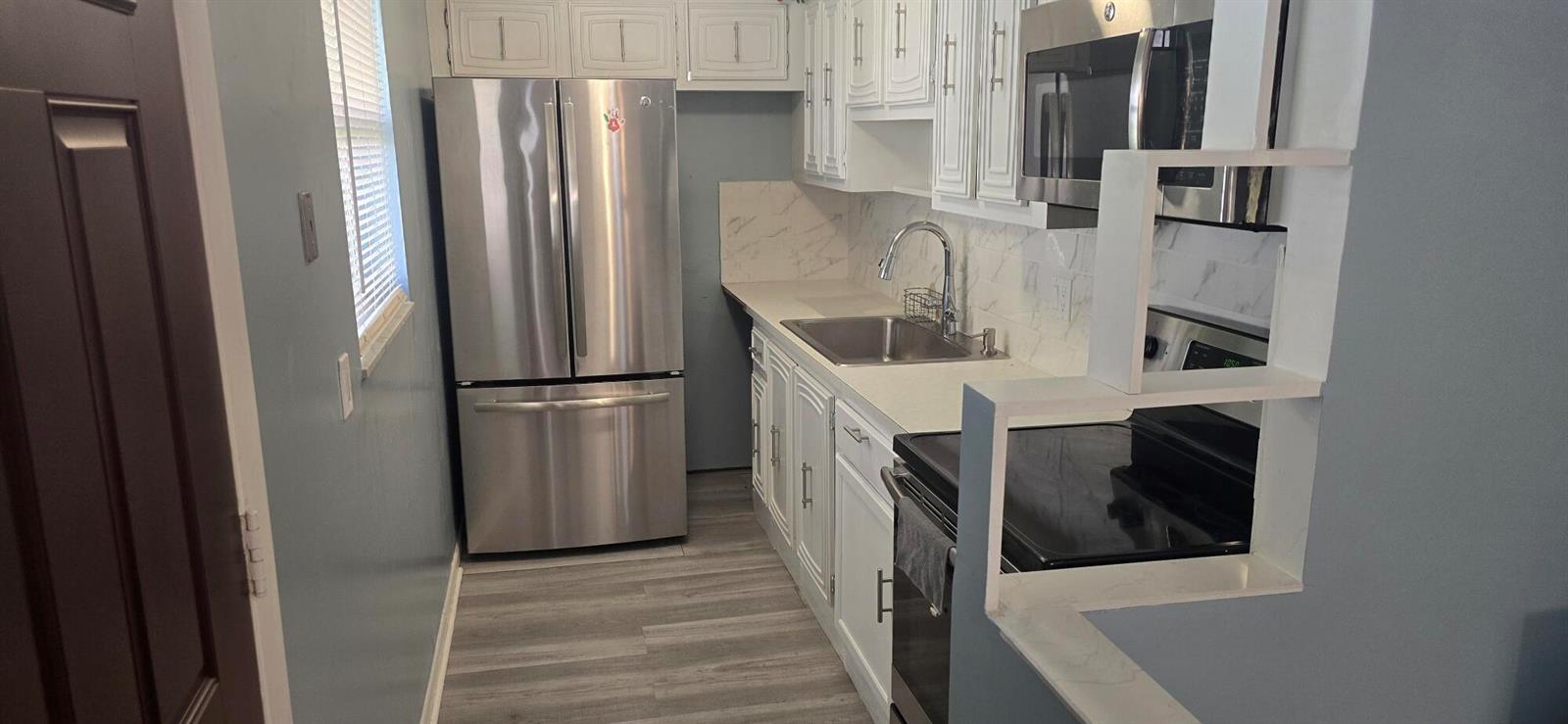 300 Bonnie Blvd # 144, Palm Springs FL 33461 photo 2