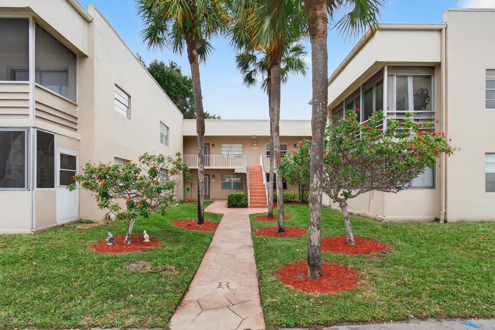 826 Normandy R, Delray Beach FL 33484
