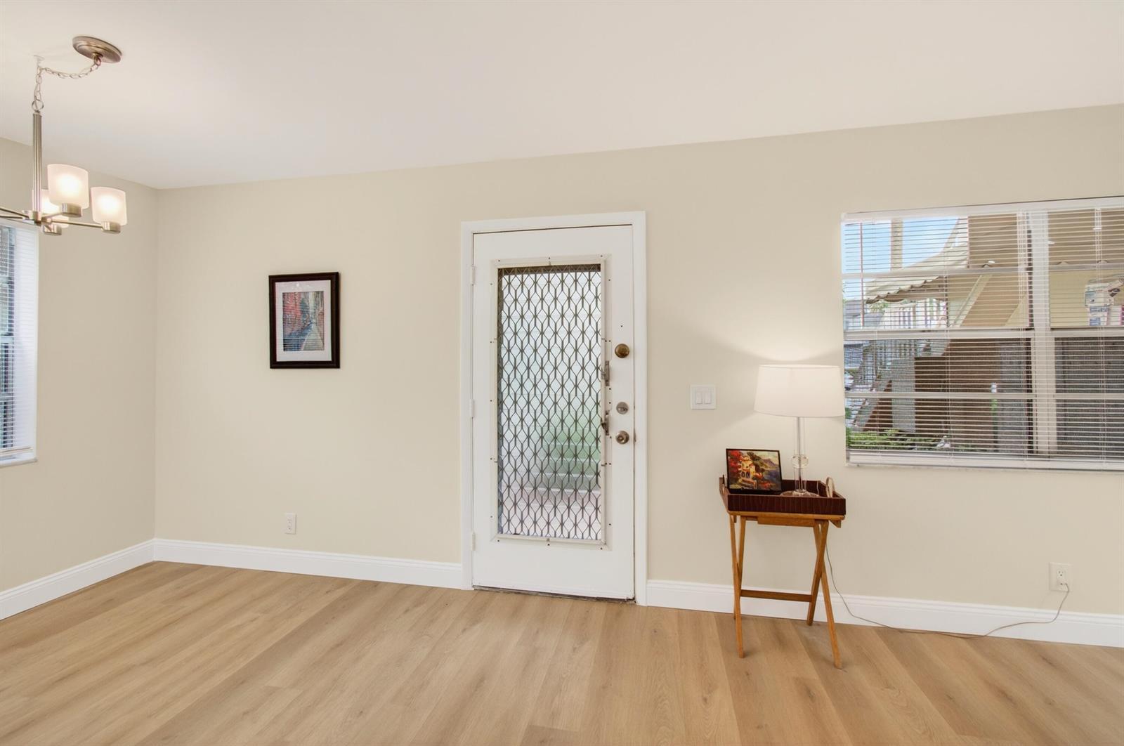826 Normandy R, Delray Beach FL 33484 photo 4