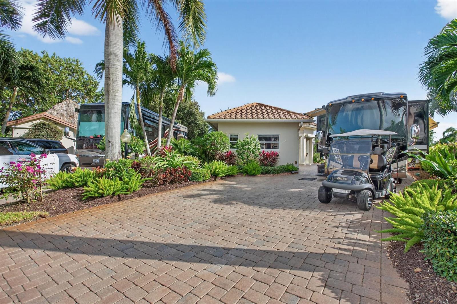 391 Sundial Circle # 391, Pompano Beach FL 33068 photo 4