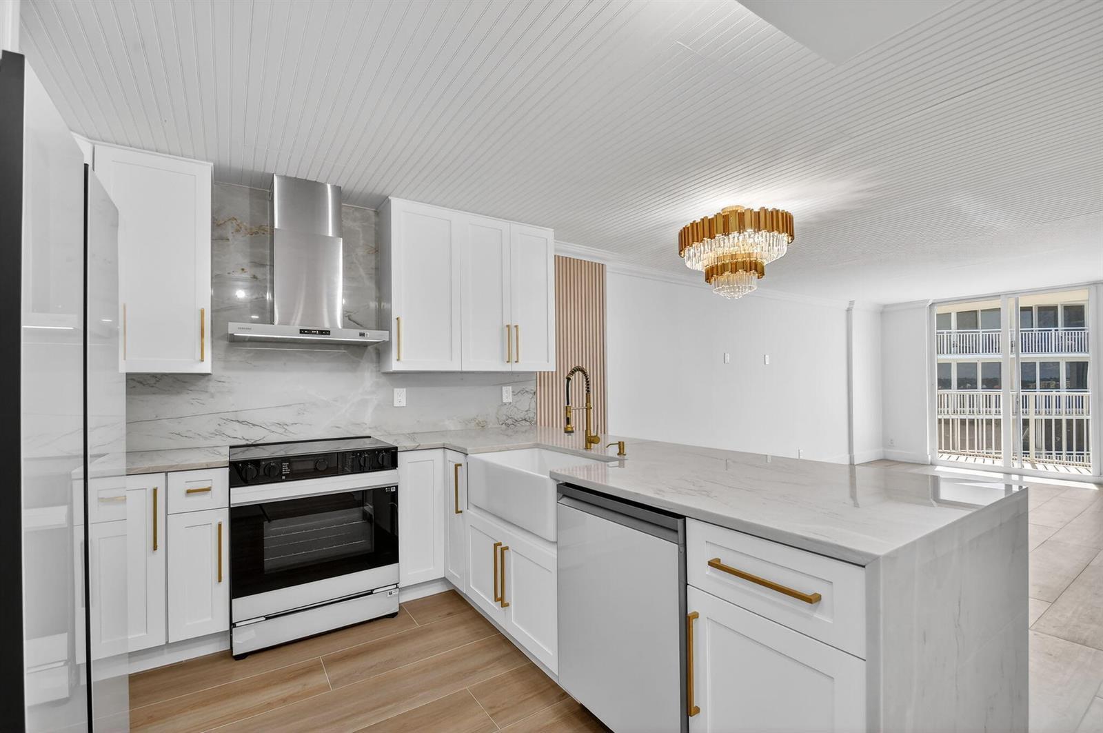 3540 S. Ocean Boulevard # 810, South Palm Beach FL 33480 photo 5