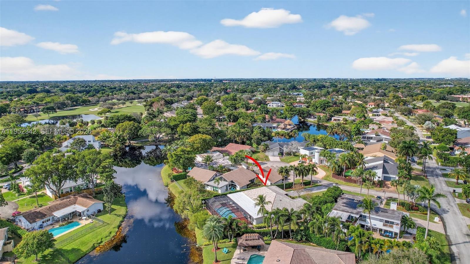 8704 Mahogany Ave, Plantation FL 33324 photo 2