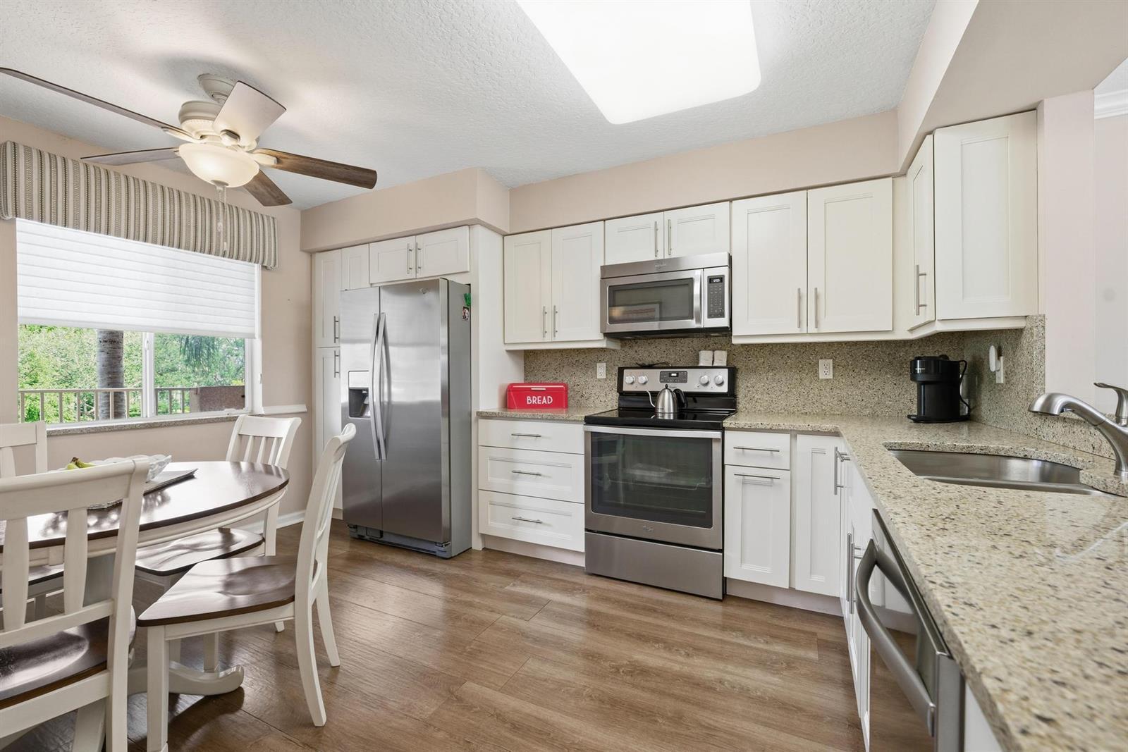 5746 Crystal Shores Drive # 307, Boynton Beach FL 33437 photo 5