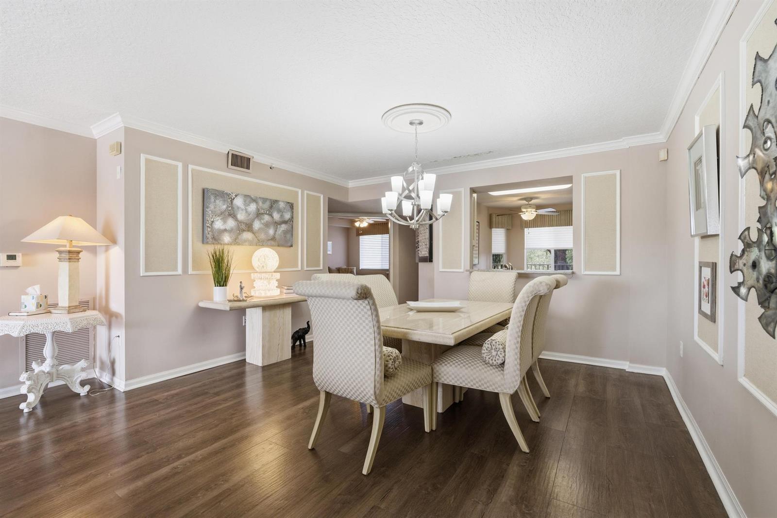 5746 Crystal Shores Drive # 307, Boynton Beach FL 33437 photo 4