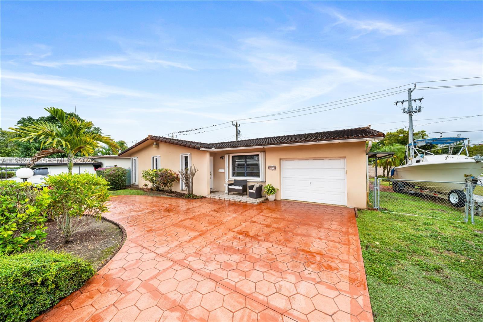 9590 SW 51st Ter, Miami FL 33165 photo 2