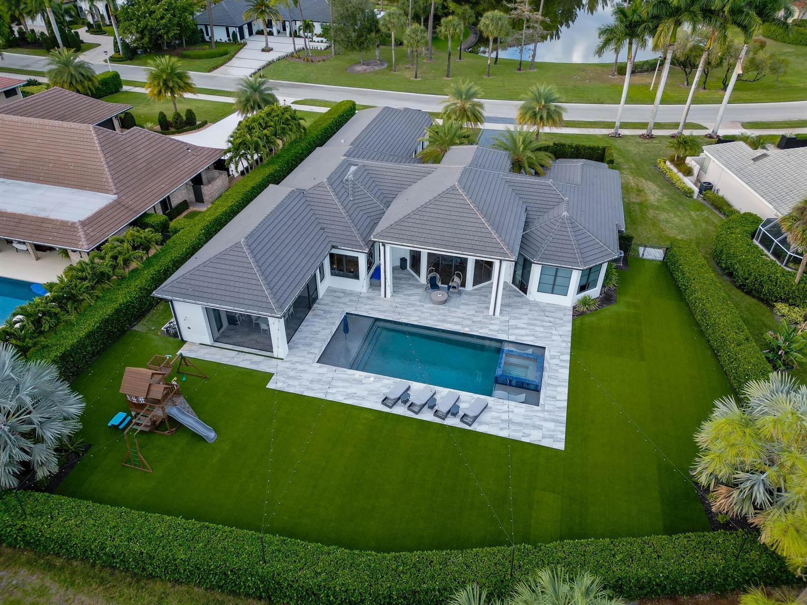 1768 Breakers West Boulevard W, West Palm Beach FL 33411 photo 2