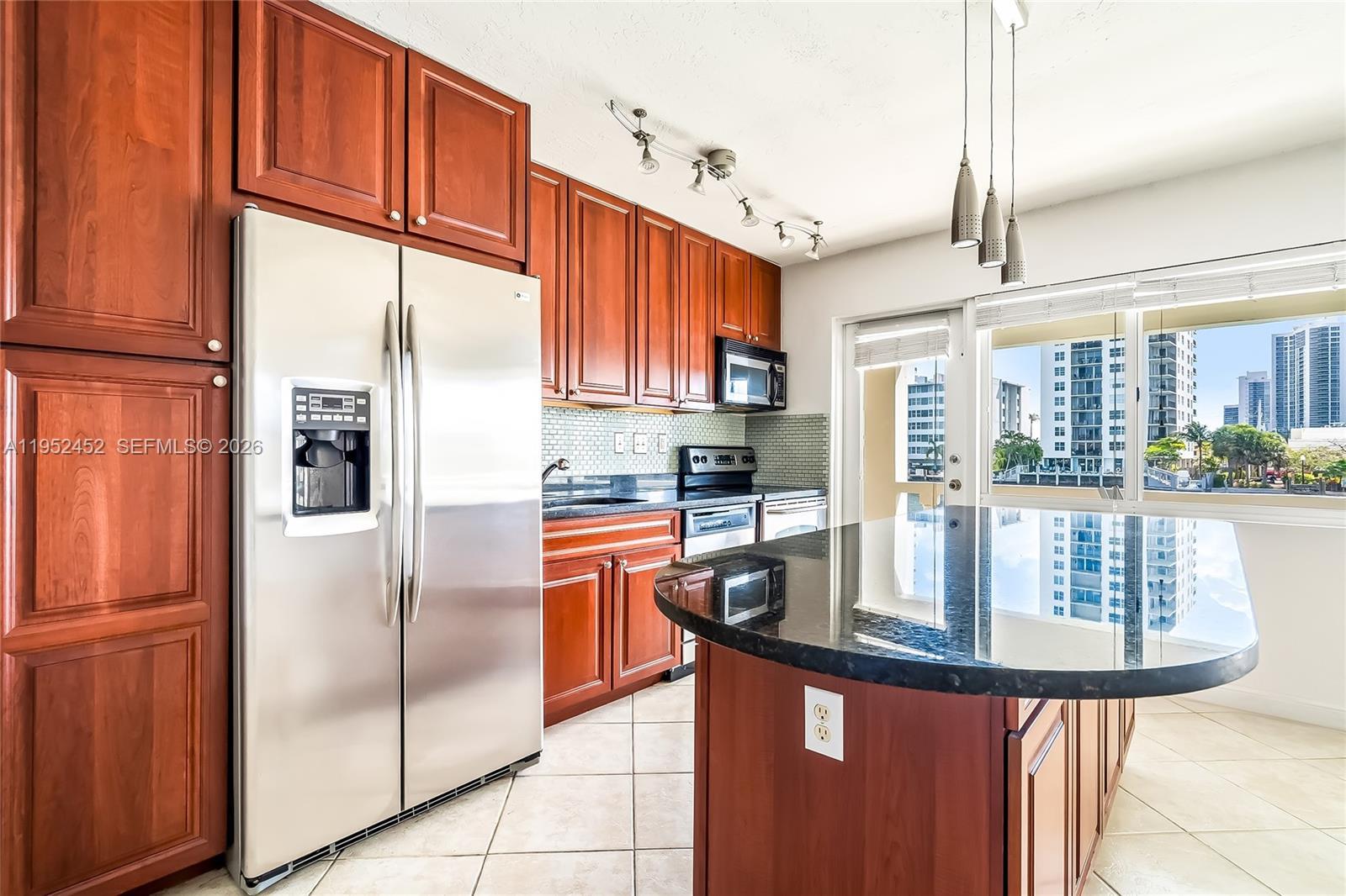 2895 NE 32nd St # 207, Fort Lauderdale FL 33306 photo 4