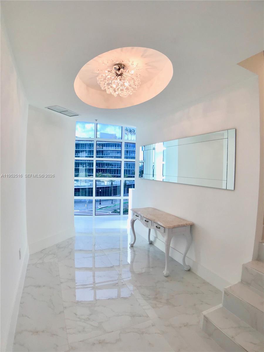 50 S Pointe Dr, Miami Beach FL 33139