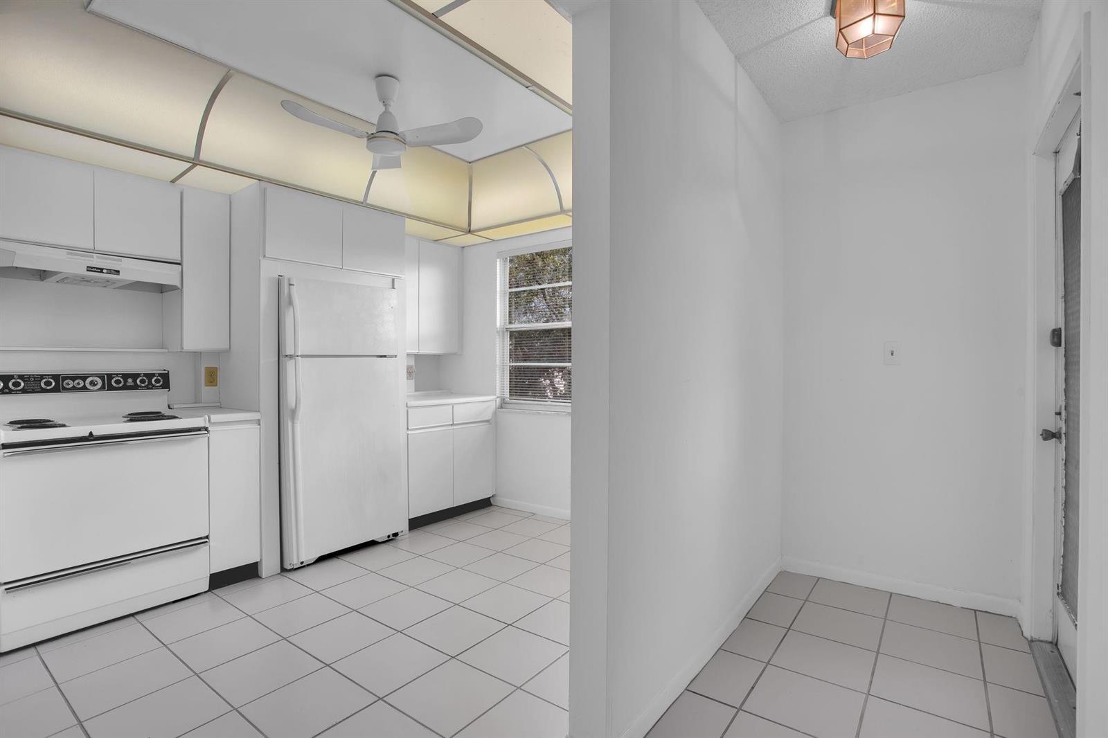 4402 Martinique Court # M4, Coconut Creek FL 33066 photo 5