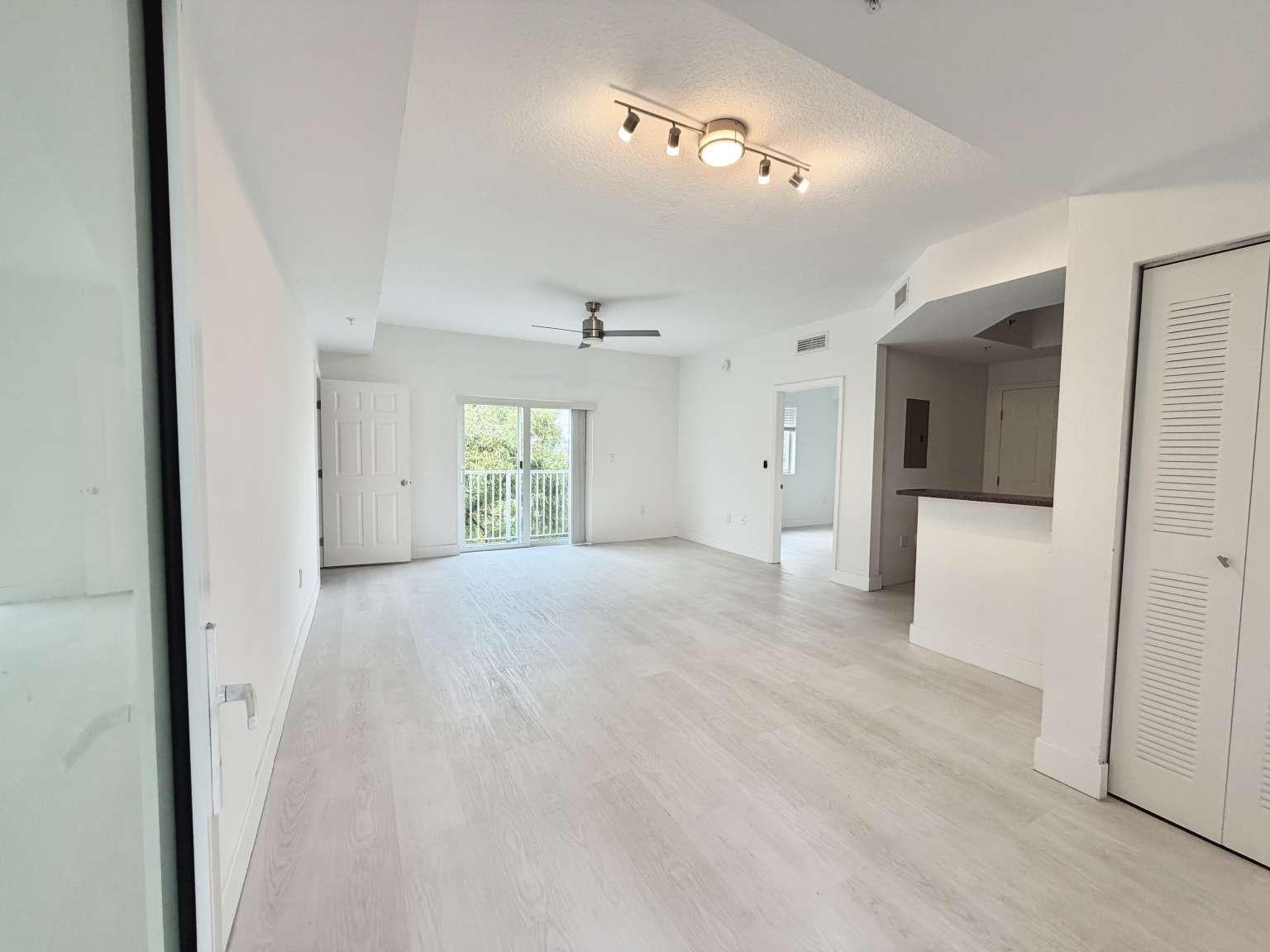 7516 NE 1st Avenue # 302, Miami FL 33138 photo 2