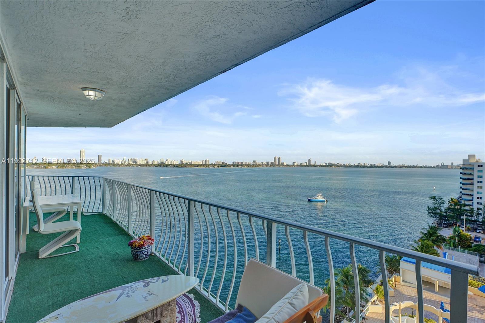 7601 E Treasure Dr # 1120, North Bay Village FL 33141 photo 2
