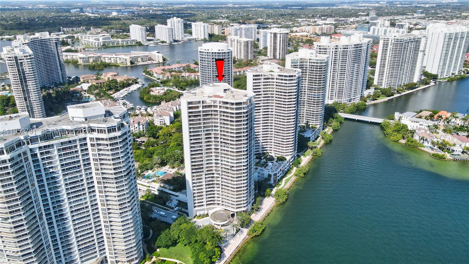 2800 Island Blvd, Aventura FL 33160 photo 2