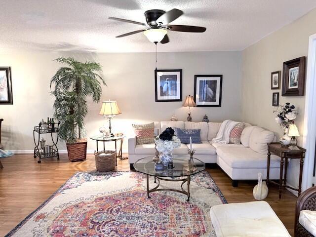 1206 S Lakes End Drive # D, Fort Pierce FL 34982 photo 4