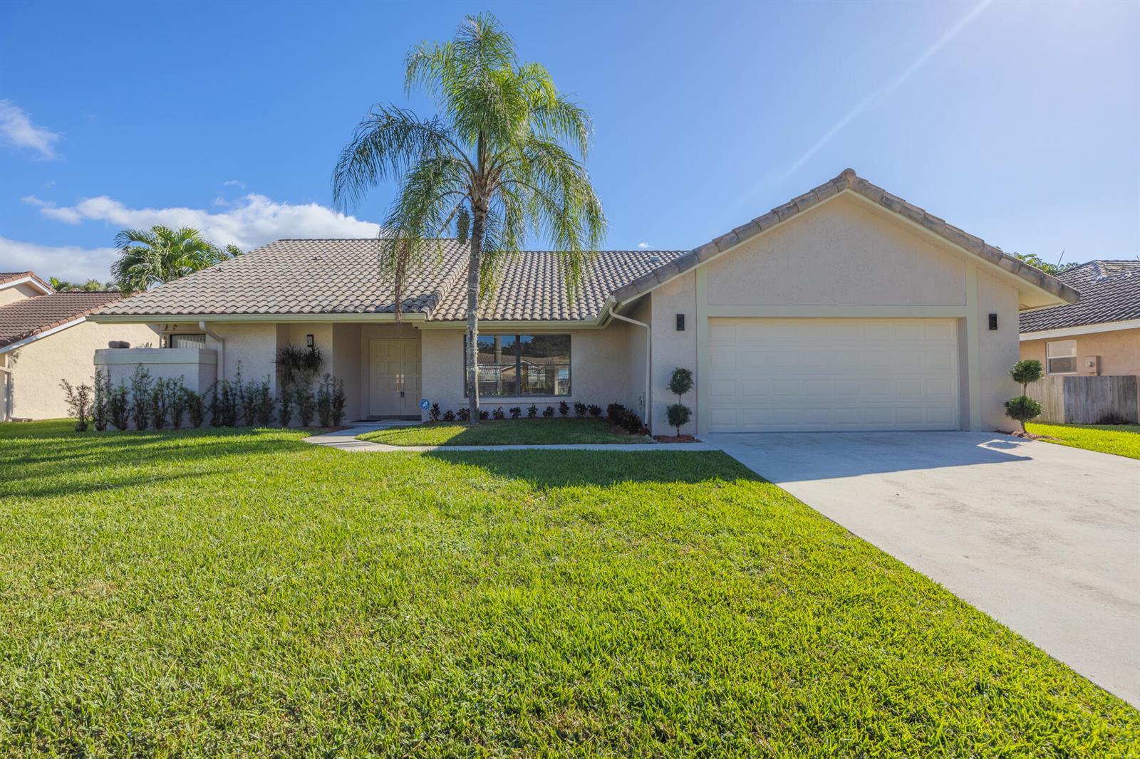 22352 Martella Avenue, Boca Raton FL 33433 photo 2