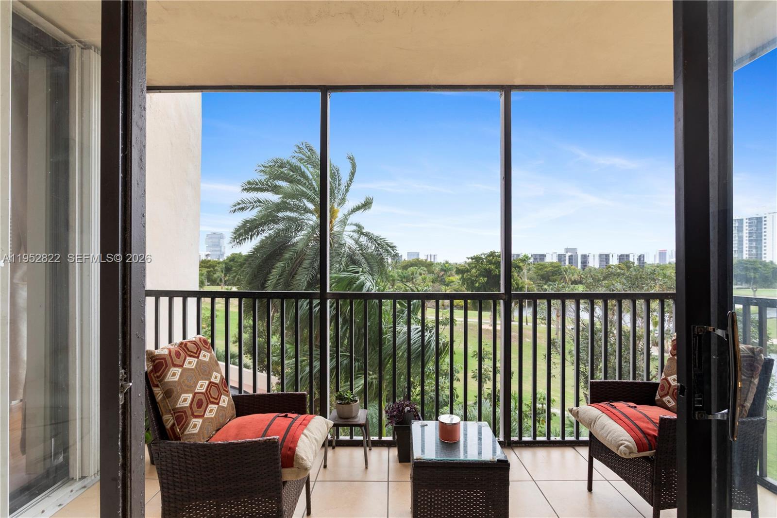 20379 W Country Club Dr # 532, Aventura FL 33180 photo 3