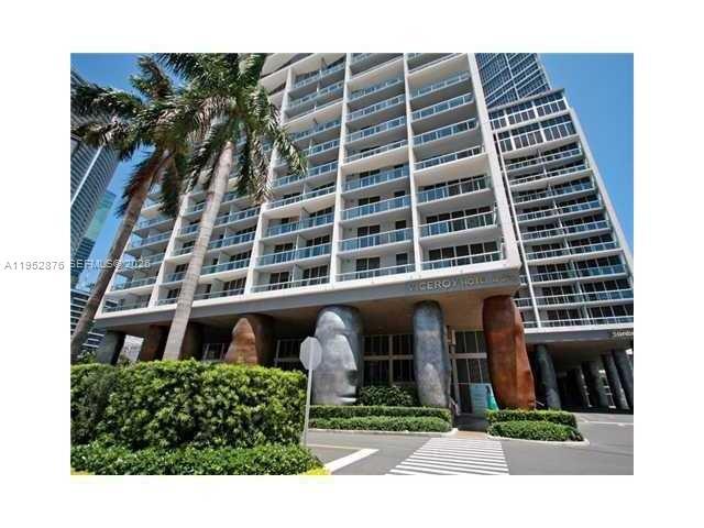 475 Brickell Ave # 3611, Miami FL 33131 photo 2