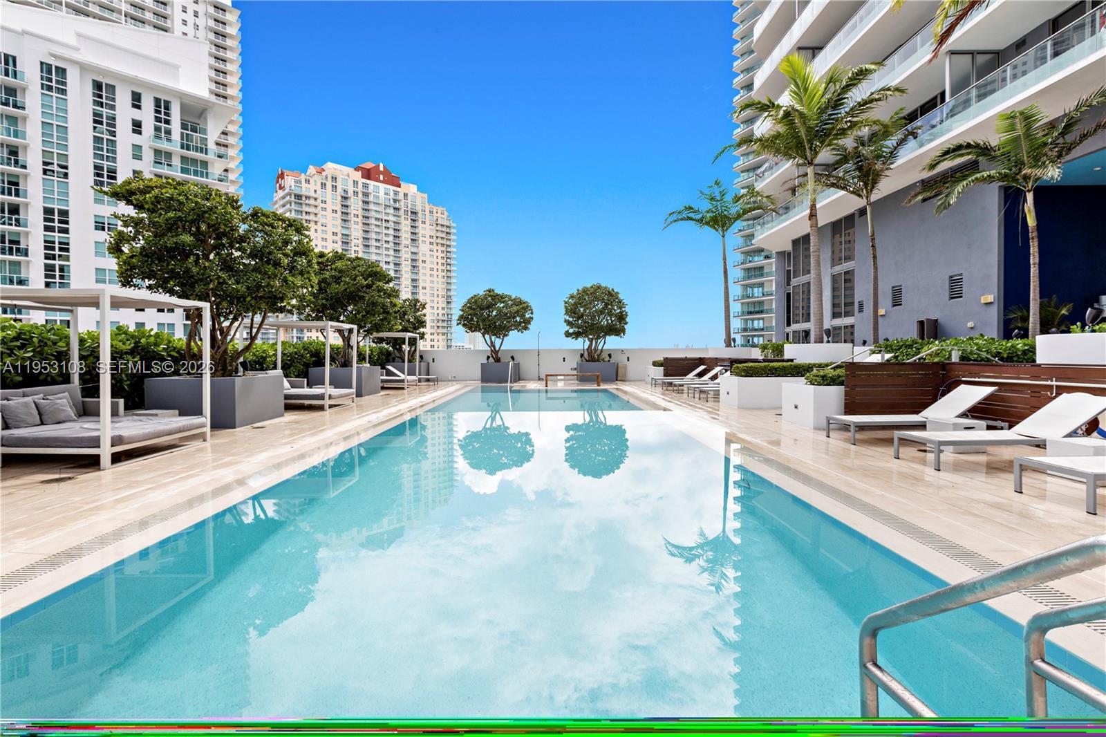 1300 Brickell Bay Dr # 3302, Miami FL 33131 photo 3