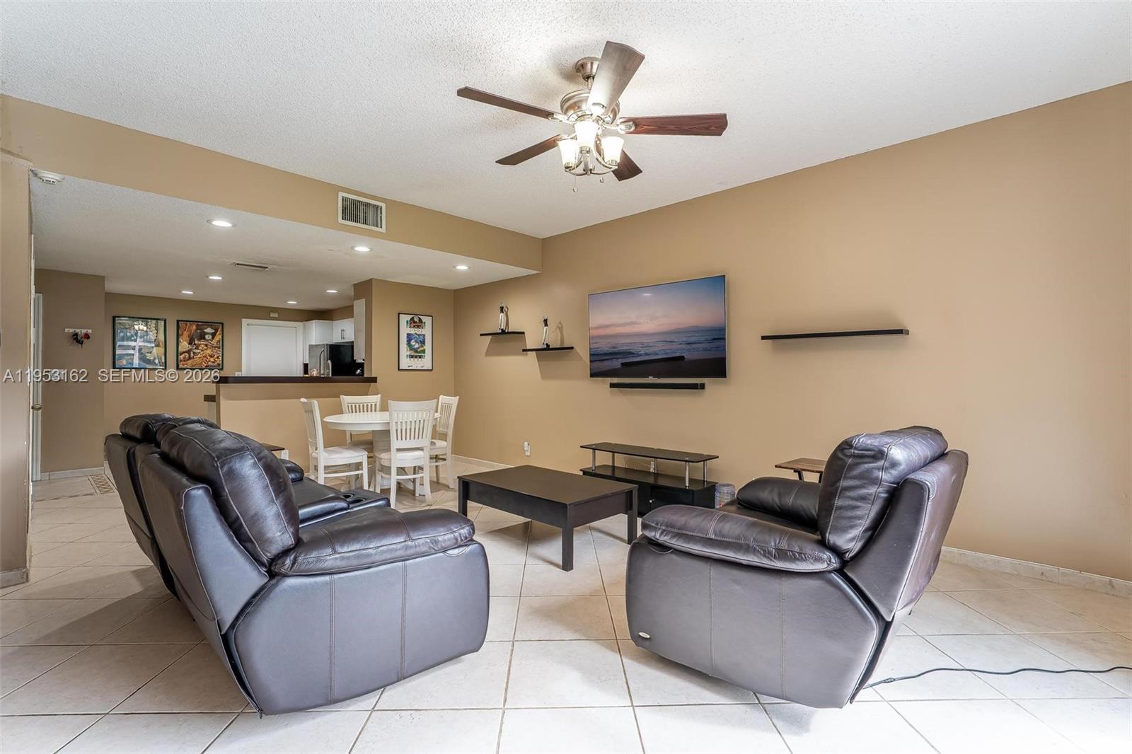 1528 Veracruz Ln # 3, Weston FL 33327 photo 4