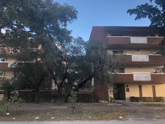 685 Miller Drive # 404E, Miami Springs FL 33166