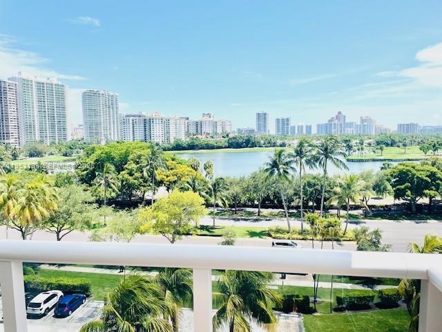 3675 N Country Club Dr # 708, Aventura FL 33180 photo 4