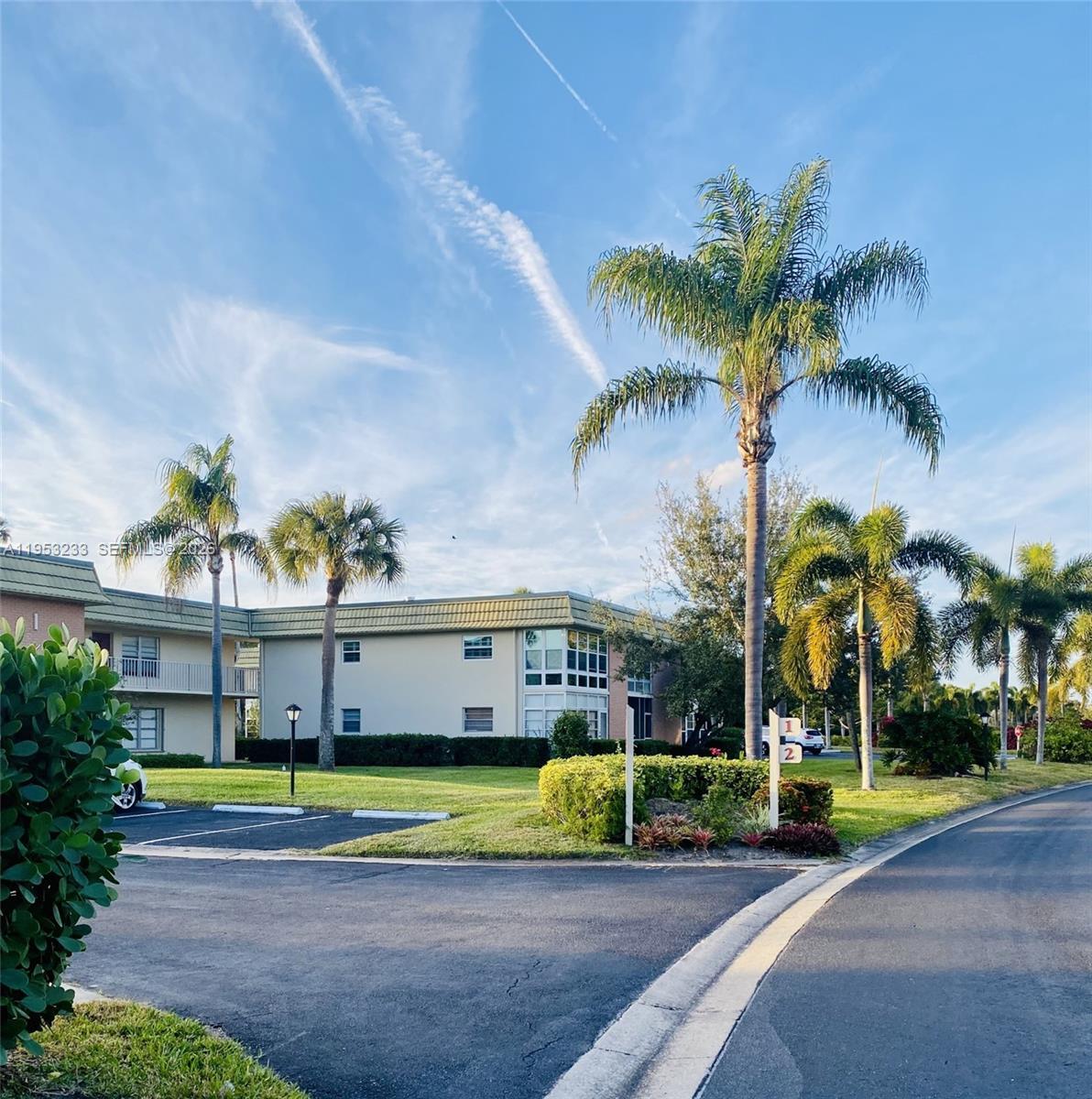 14 Vista Gardens Trl # 103, Vero Beach FL 32962