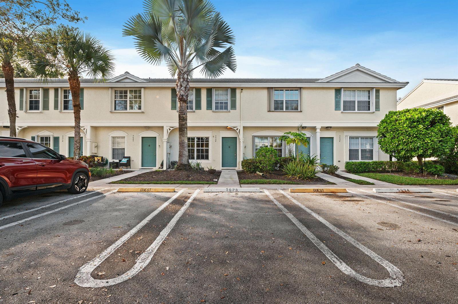 5628 NW 99th Lane, Coral Springs FL 33076 photo 2