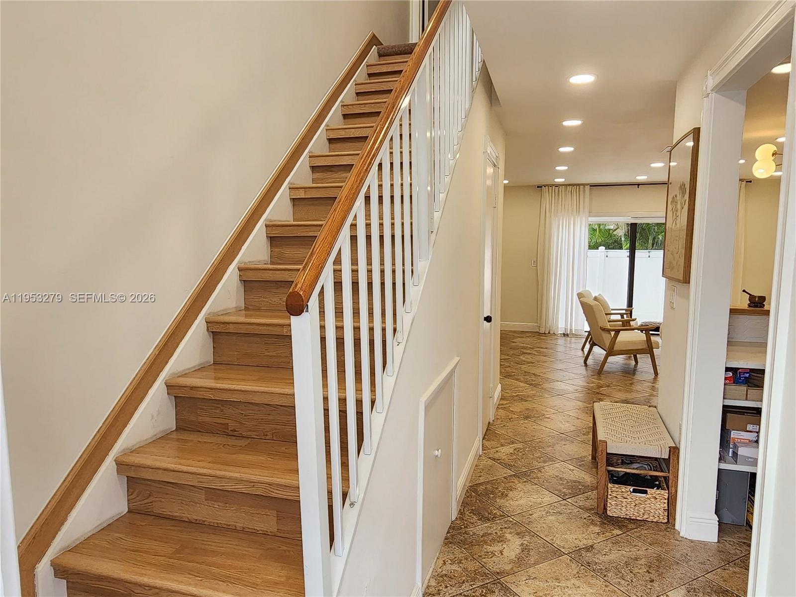 11763 NW 11th St, Pembroke Pines FL 33026 photo 3