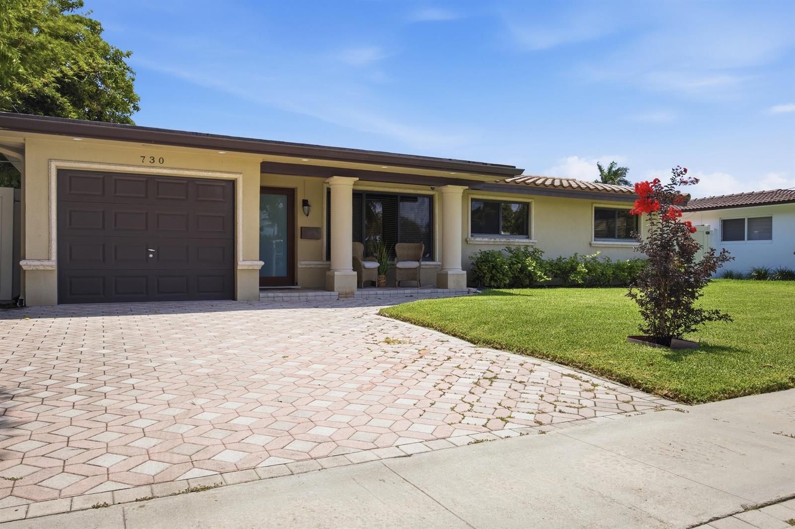 730 SE 3rd Terrace, Pompano Beach FL 33060 photo 2