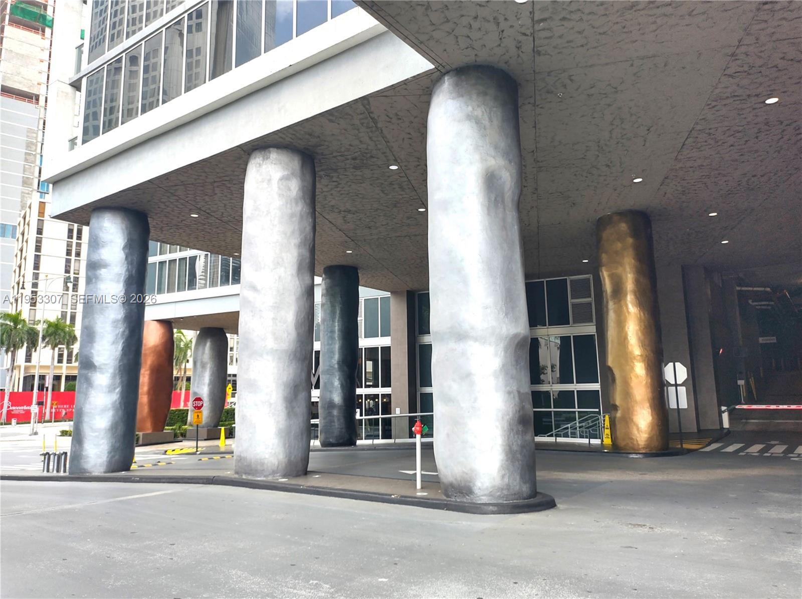 465 Brickell Ave # 4402, Miami FL 33131