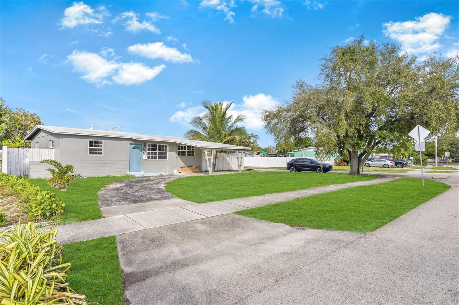 4291 NW 10th Terrace, Fort Lauderdale FL 33309 photo 2