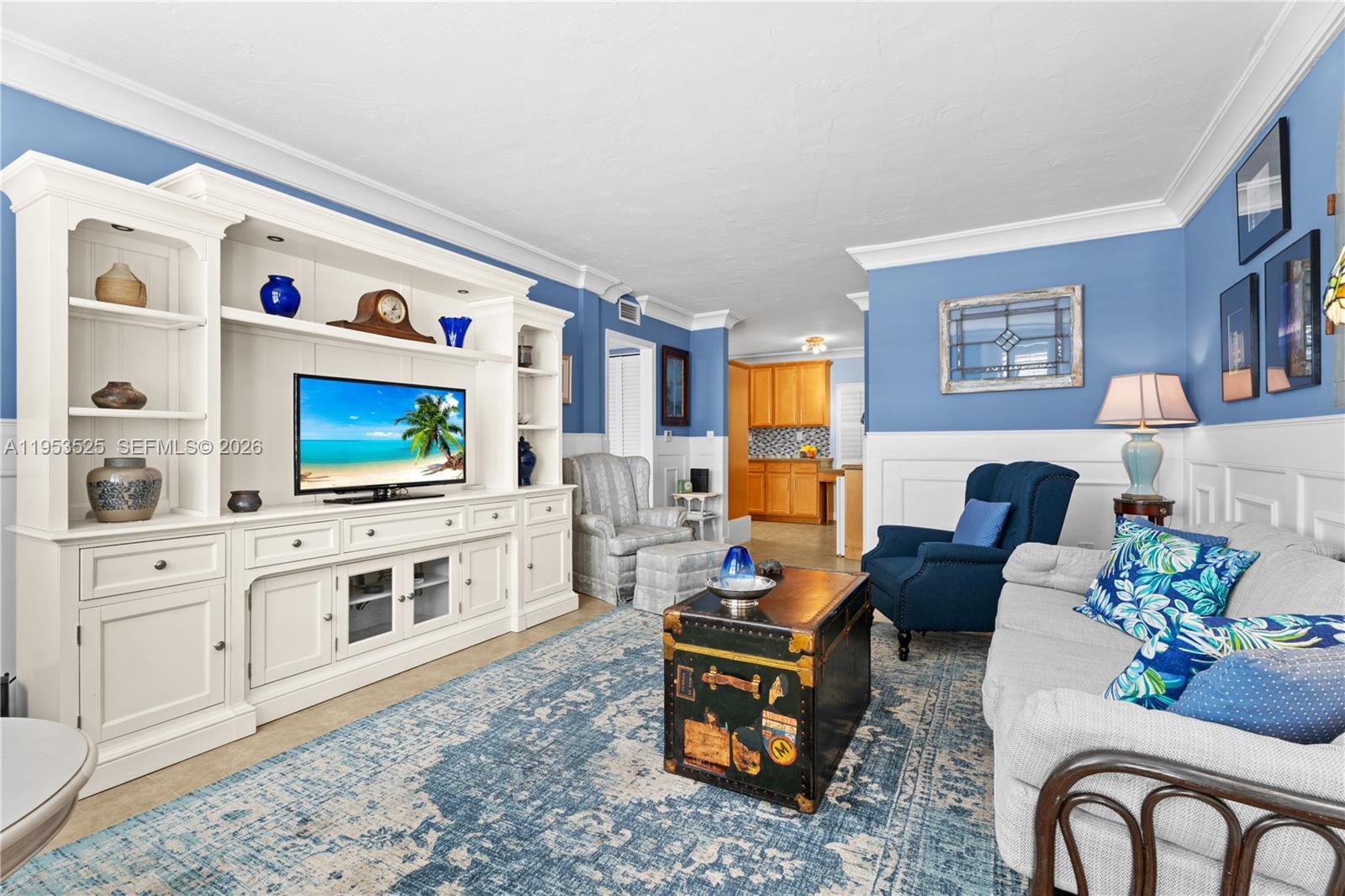 1480 Euclid Ave # 201, Miami Beach FL 33139 photo 2