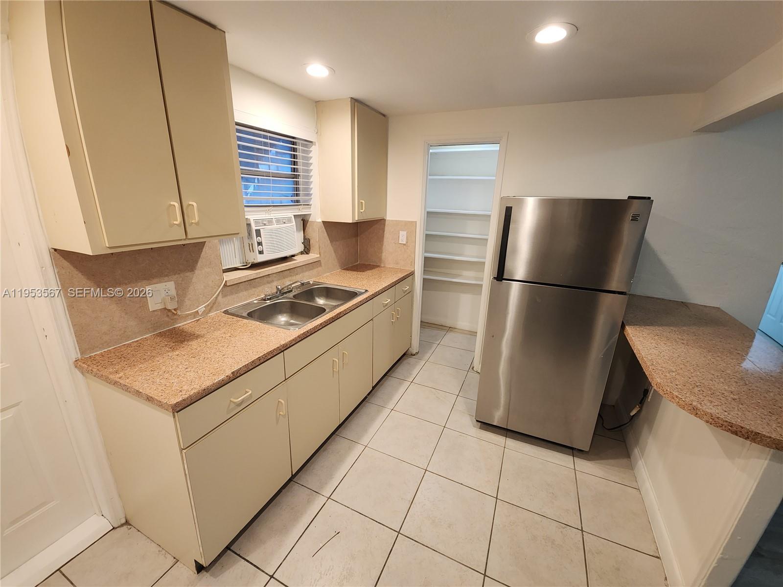 405 NW 64th St # 2, Miami FL 33150 photo 5