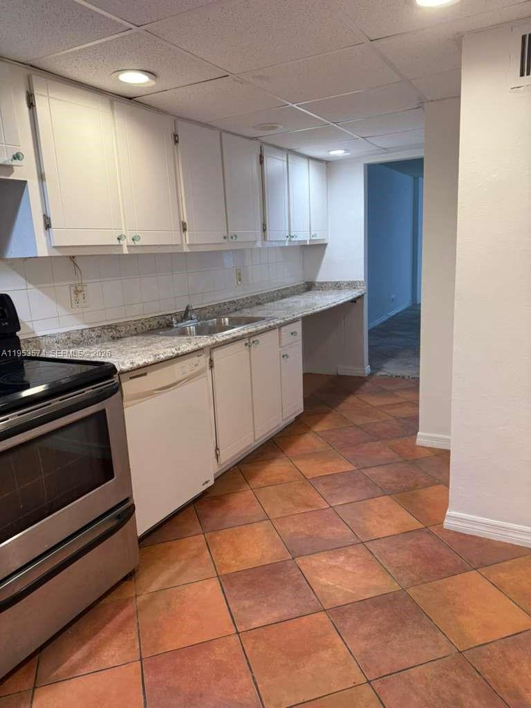 3660 NE 166TH ST # 609, North Miami Beach FL 33160 photo 5
